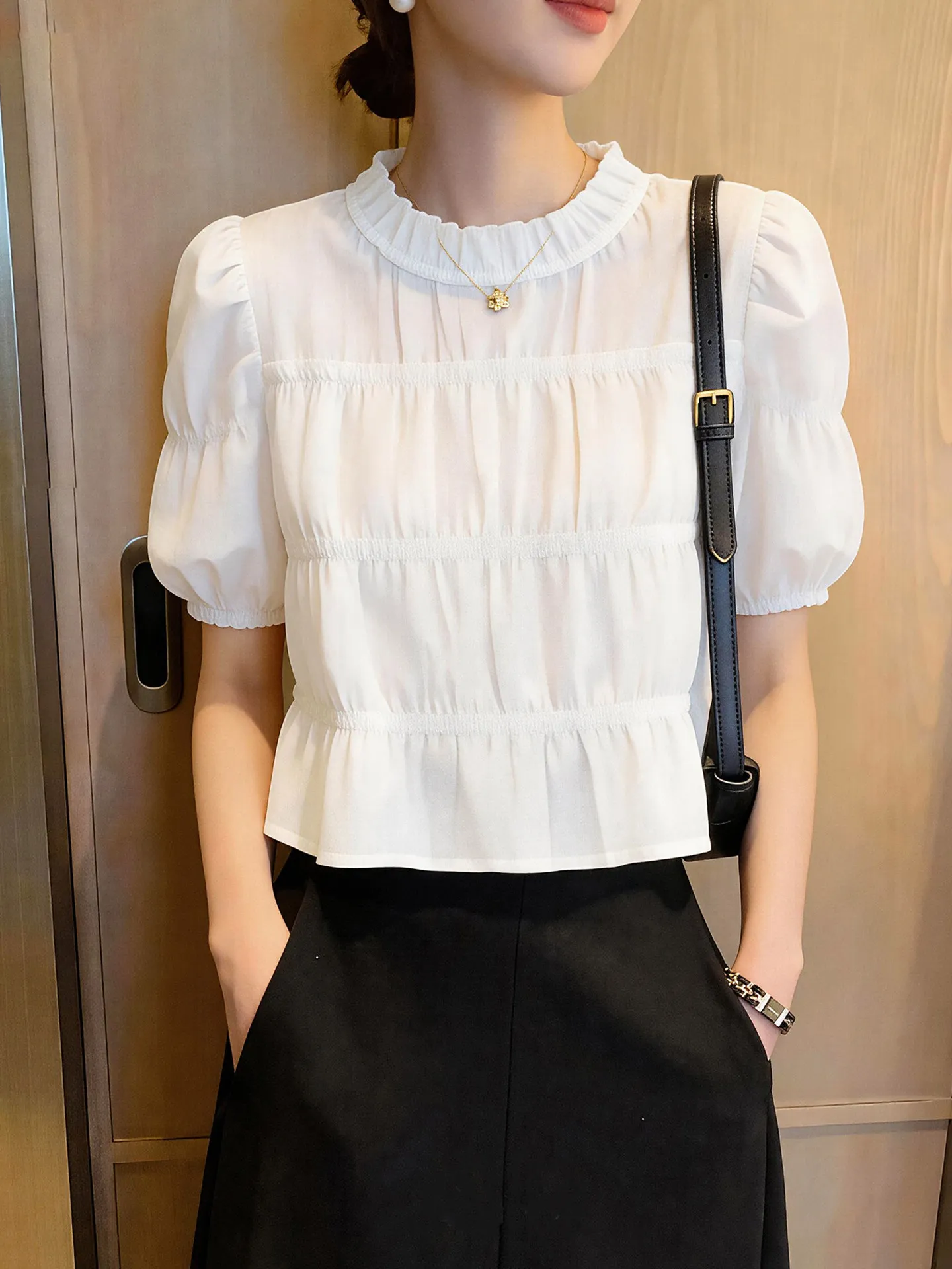Fashionable Soft Chiffon Short Sleeve Shirt Women's Commute Style Spring Summer Elegant Top Poetic Lin Brand Loose Fit Shirt
Fashionable Soft Chiffon Short Sleeve Shirt Women's Commute Style Spring Summer Elegant Top Poetic Lin Brand Loose Fit Shirt