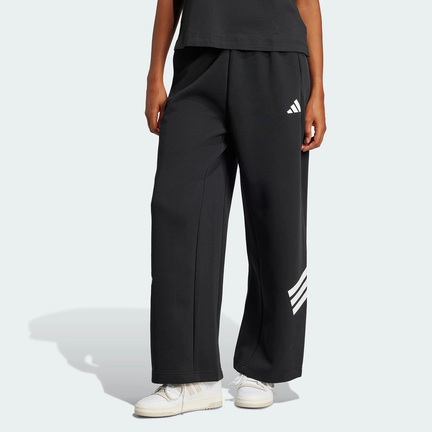 Официальные весенние новые женские повседневные вязаные свободные брюки Adidas JE0150
Официальные весенние новые женские повседневные вязаные свободные брюки Adidas JE0150