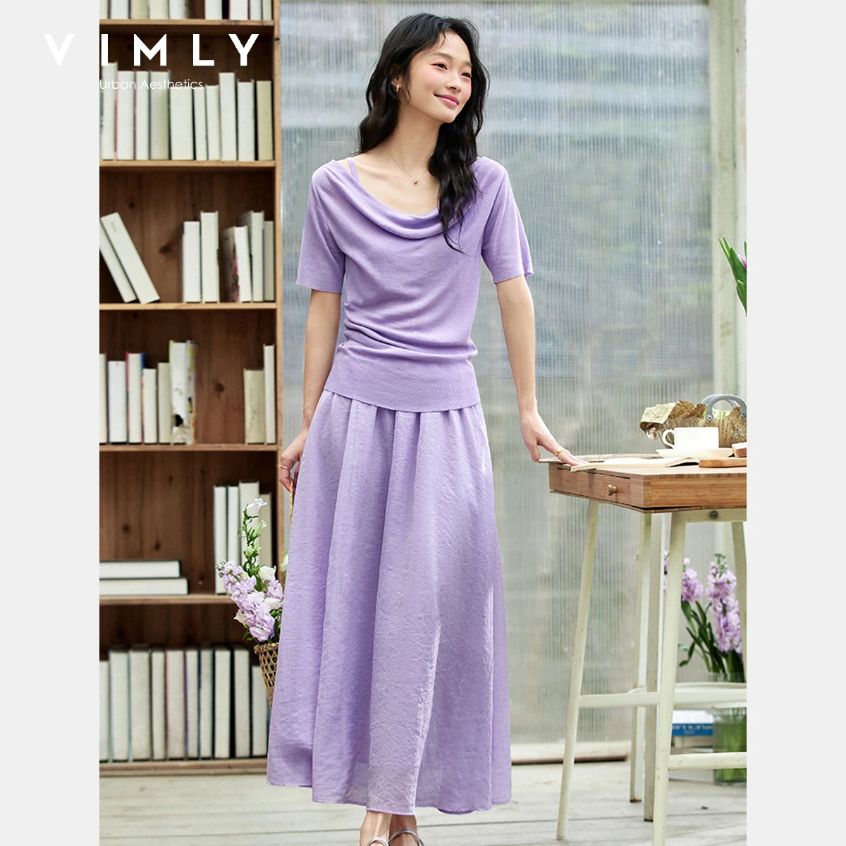 VIMLY Elegant Skirt Lyocell Sets Woman 2025 Summer Swinging Neck Knitted Folds Top Bud Gauze Skirts Women's Clothing Set A1707
VIMLY Elegant Skirt Lyocell Sets Woman 2025 Summer Swinging Neck Knitted Folds Top Bud Gauze Skirts Women's Clothing Set A1707