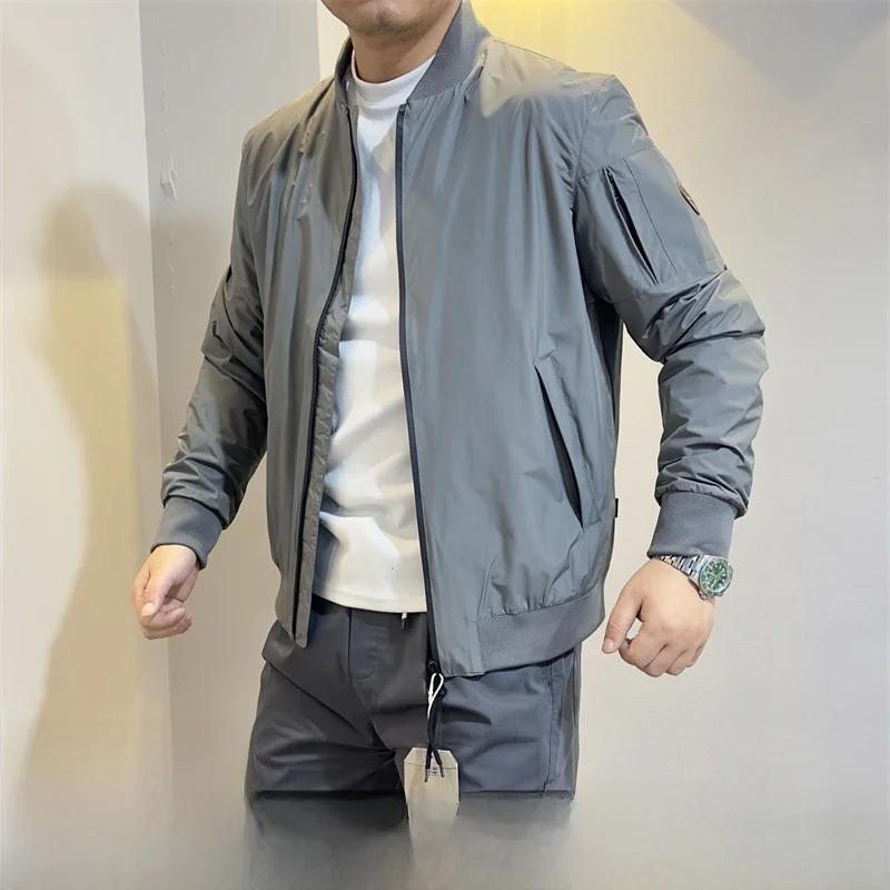 Nordic High-End Outdoor Lightweight Memory Fabric Windproof Waterproof Baseball Collar Men's Jaet Spring Autumn Stand Fit
Nordic High-End Outdoor Lightweight Memory Fabric Windproof Waterproof Baseball Collar Men's Jaet Spring Autumn Stand Fit