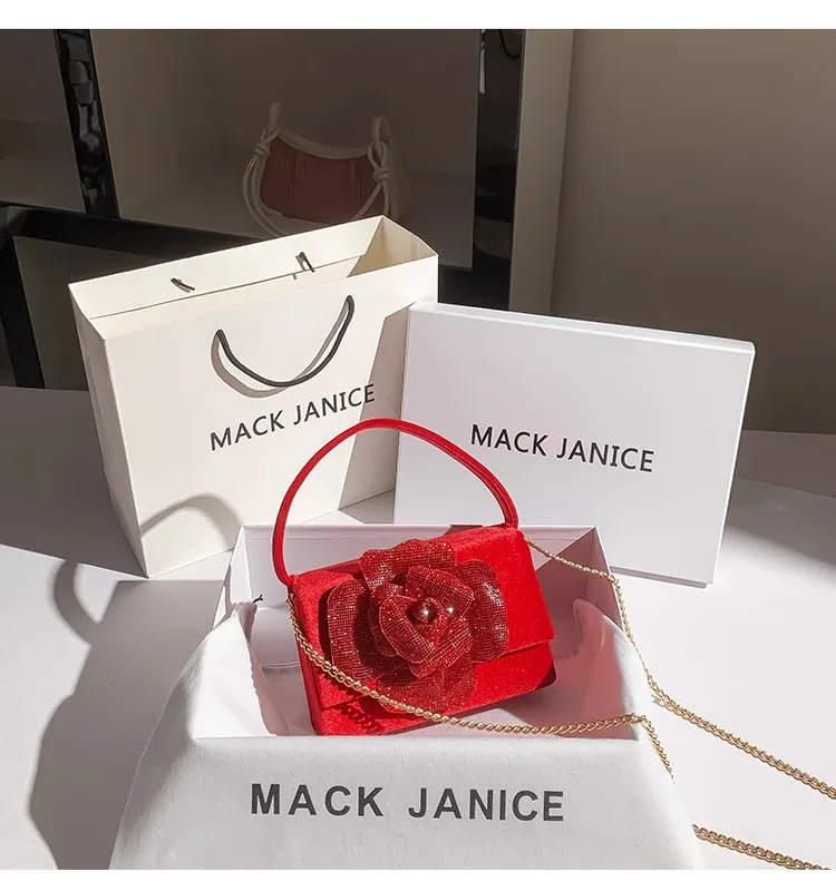 Luxury Designer Hot Red Glitter Shiny Diamond Floral Evening Bag Women Handbag Fashion Velvet Clutch Purse For Wedding Party
Luxury Designer Hot Red Glitter Shiny Diamond Floral Evening Bag Women Handbag Fashion Velvet Clutch Purse For Wedding Party