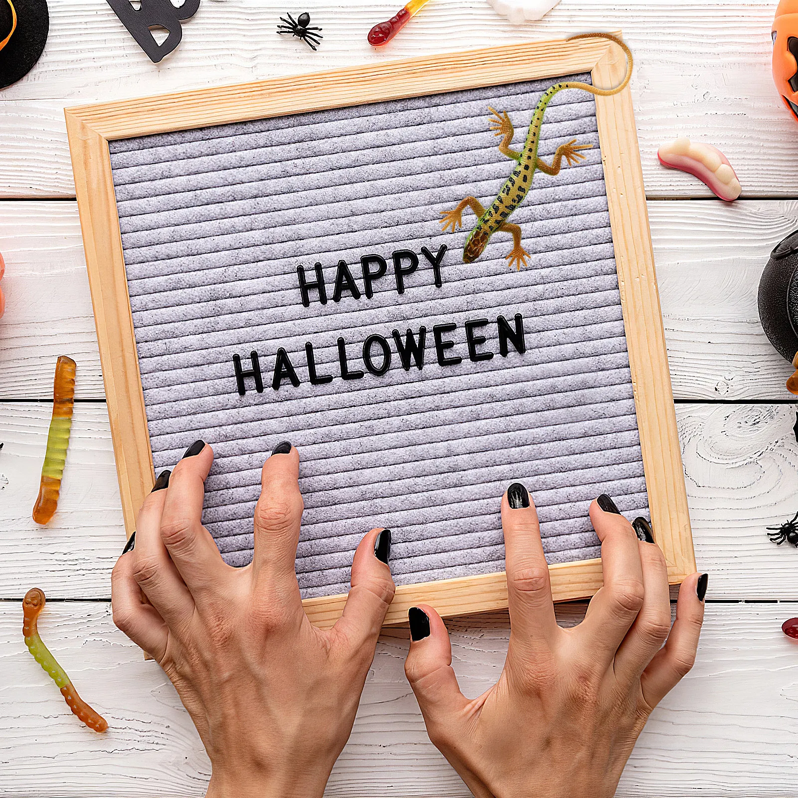 Plastic Simulation Lizard Realistic Four-Legged Lizard Decoration Trick Prank Portable Animal Recognizing Educational Early
Plastic Simulation Lizard Realistic Four-Legged Lizard Decoration Trick Prank Portable Animal Recognizing Educational Early