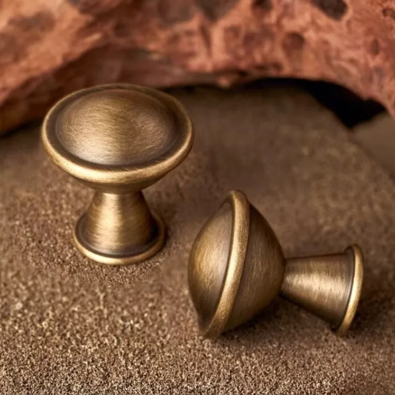 Antique Bronze Handle Solid Brass Cabinet Pulls Kitchen Cupboard Drawer Door Knob and Handlevintage Retro Hardware Accessories
Antique Bronze Handle Solid Brass Cabinet Pulls Kitchen Cupboard Drawer Door Knob and Handlevintage Retro Hardware Accessories