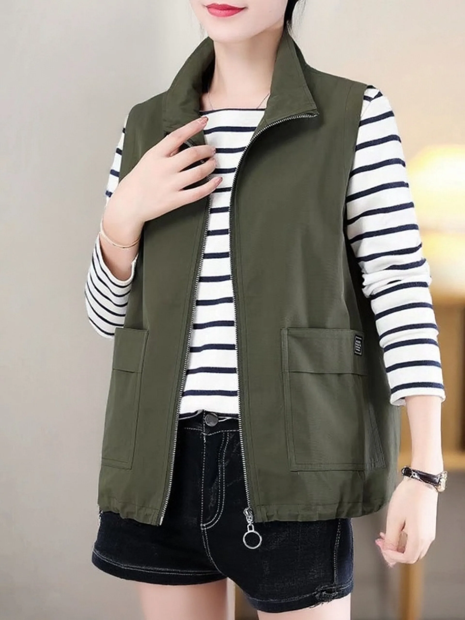 Slimming Fashionable Vest for plus Size Women New Arrival from Company Thin Sleeveless Summer Outerwear Korean Style Commute
Slimming Fashionable Vest for plus Size Women New Arrival from Company Thin Sleeveless Summer Outerwear Korean Style Commute