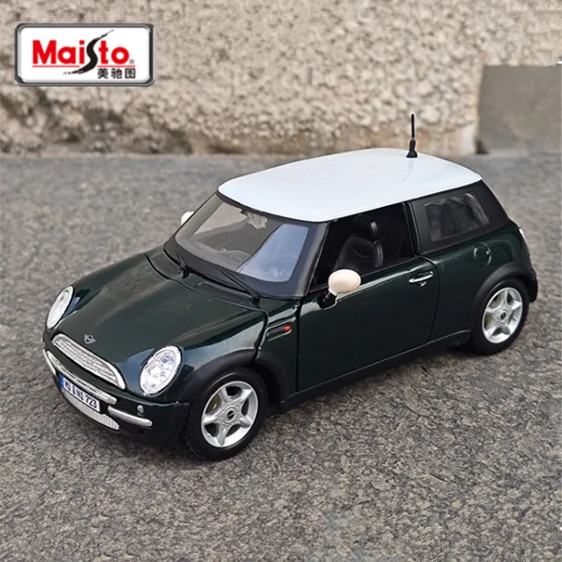 Maisto 1:24 Mini Cooper, модель автомобиля из сплава, литая под давлением металлическая модель классического автомобиля, коллекция высокой моделирования, детские игрушки, подарок
Maisto 1:24 Mini Cooper, модель автомобиля из сплава, литая под давлением металлическая модель классического автомобиля, коллекция высокой моделирования, детские игрушки, подарок