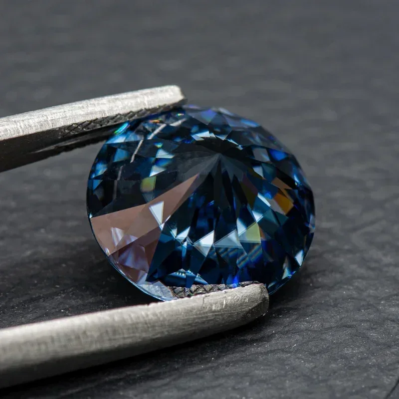 NEW Moissanite Stone Emperor General Cut Round Shape Natural Royal Blue Color Advanced Jewelry Making Materials with Certificat
NEW Moissanite Stone Emperor General Cut Round Shape Natural Royal Blue Color Advanced Jewelry Making Materials with Certificat