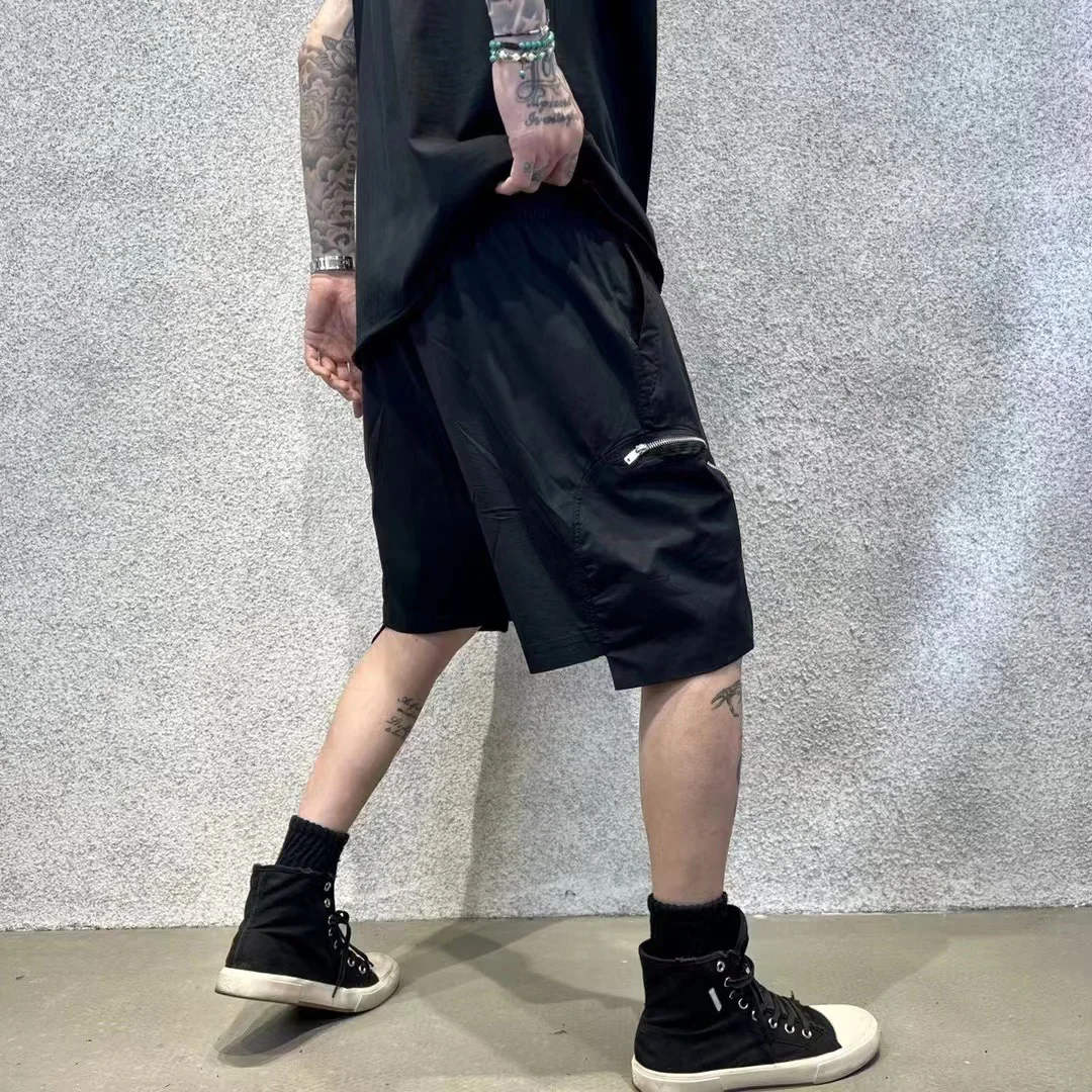 Top Quality 2023ss High Street RO Shorts Casual Pant for Men Basketball Short Y2k Streetwear Techwear Men's Clothing Clothes
Top Quality 2023ss High Street RO Shorts Casual Pant for Men Basketball Short Y2k Streetwear Techwear Men's Clothing Clothes
