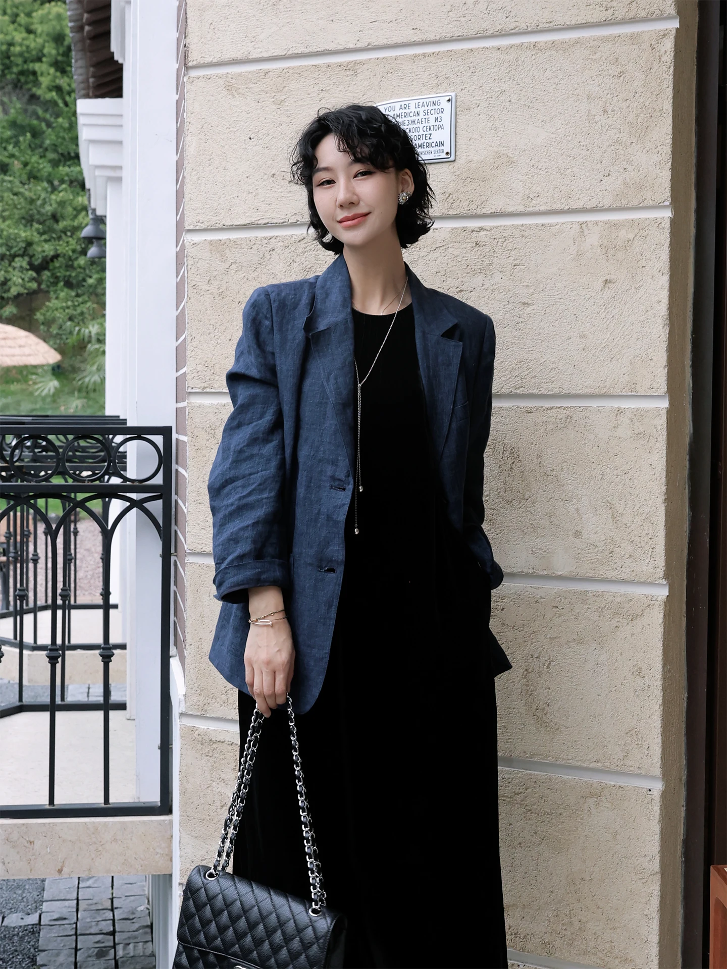 Легкий модный льняной костюм TT Salt Water Casual универсального темно-синего цвета для женщин, стандартный крой
Легкий модный льняной костюм TT Salt Water Casual универсального темно-синего цвета для женщин, стандартный крой