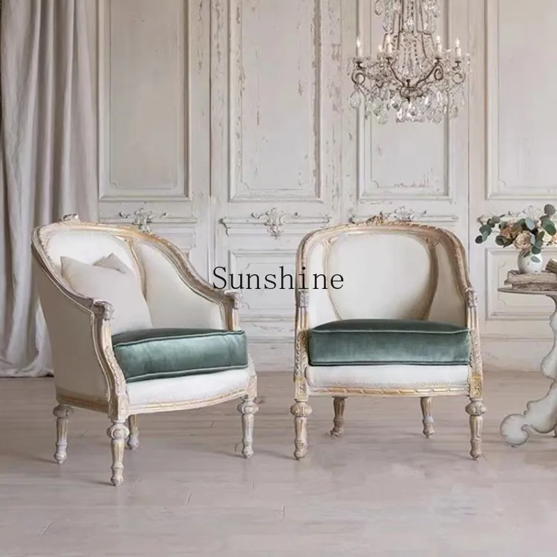 French solid wood carving flower living room three-person sofa antique gold old bed and breakfast leather art sofa
French solid wood carving flower living room three-person sofa antique gold old bed and breakfast leather art sofa