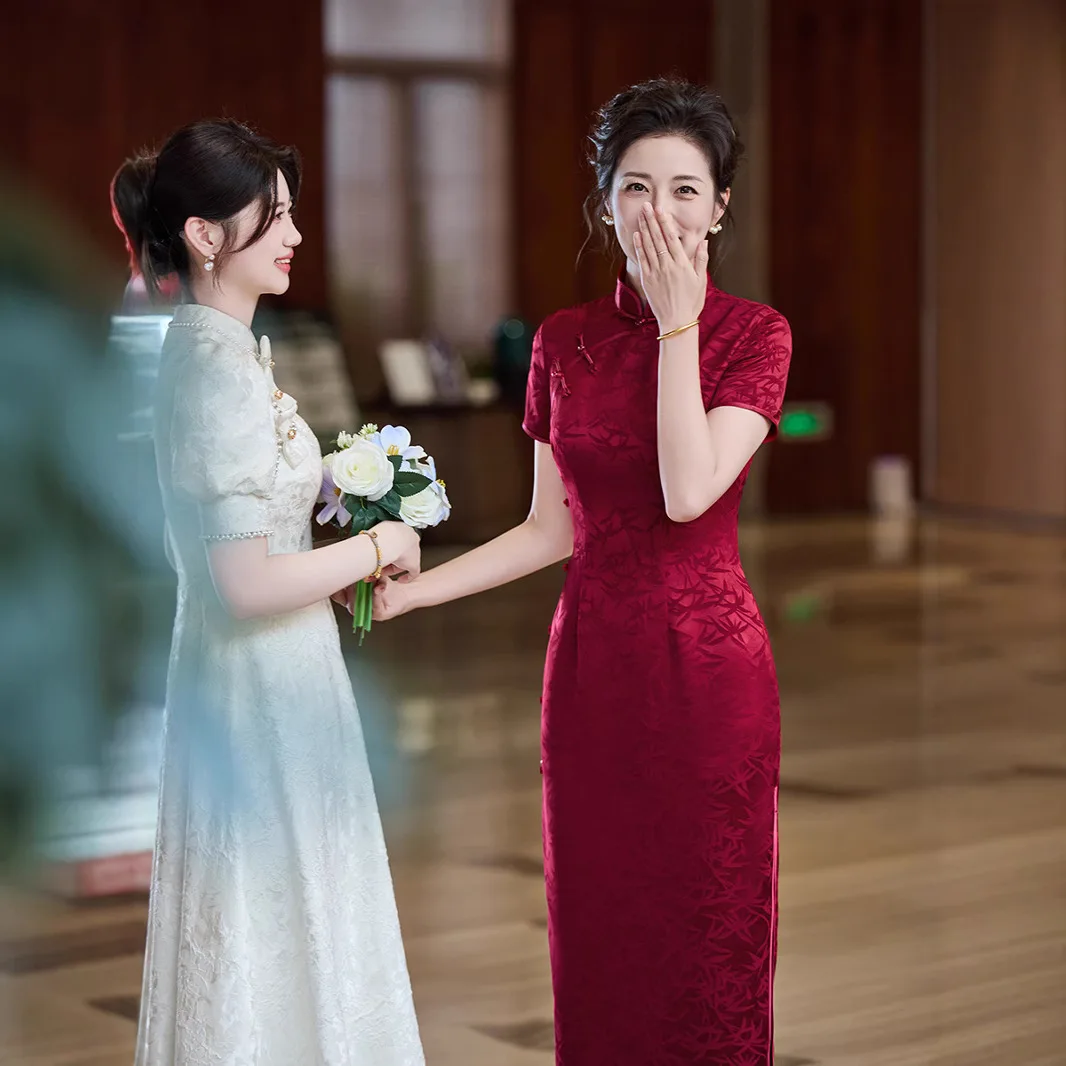 Yourqipao Китайское традиционное вечернее платье Cheongsam для матери невесты, свадебное банкетное платье со средним рукавом 
Yourqipao Китайское традиционное вечернее платье Cheongsam для матери невесты, свадебное банкетное платье со средним рукавом