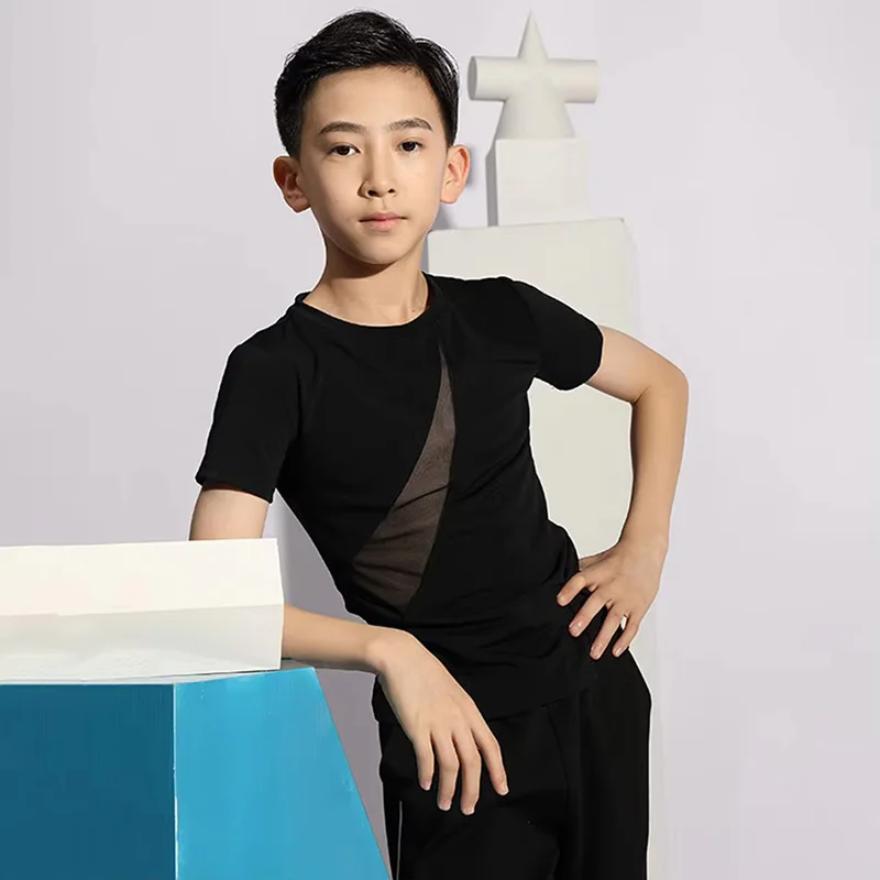 Детские топы для латинских танцев с короткими рукавами, лоскутный дизайн, мужские топы для латинских танцев, платья для бальных танцев на животе, танго, короткие для латинских танцев
Детские топы для латинских танцев с короткими рукавами, лоскутный дизайн, мужские топы для латинских танцев, платья для бальных танцев на животе, танго, короткие для латинских танцев