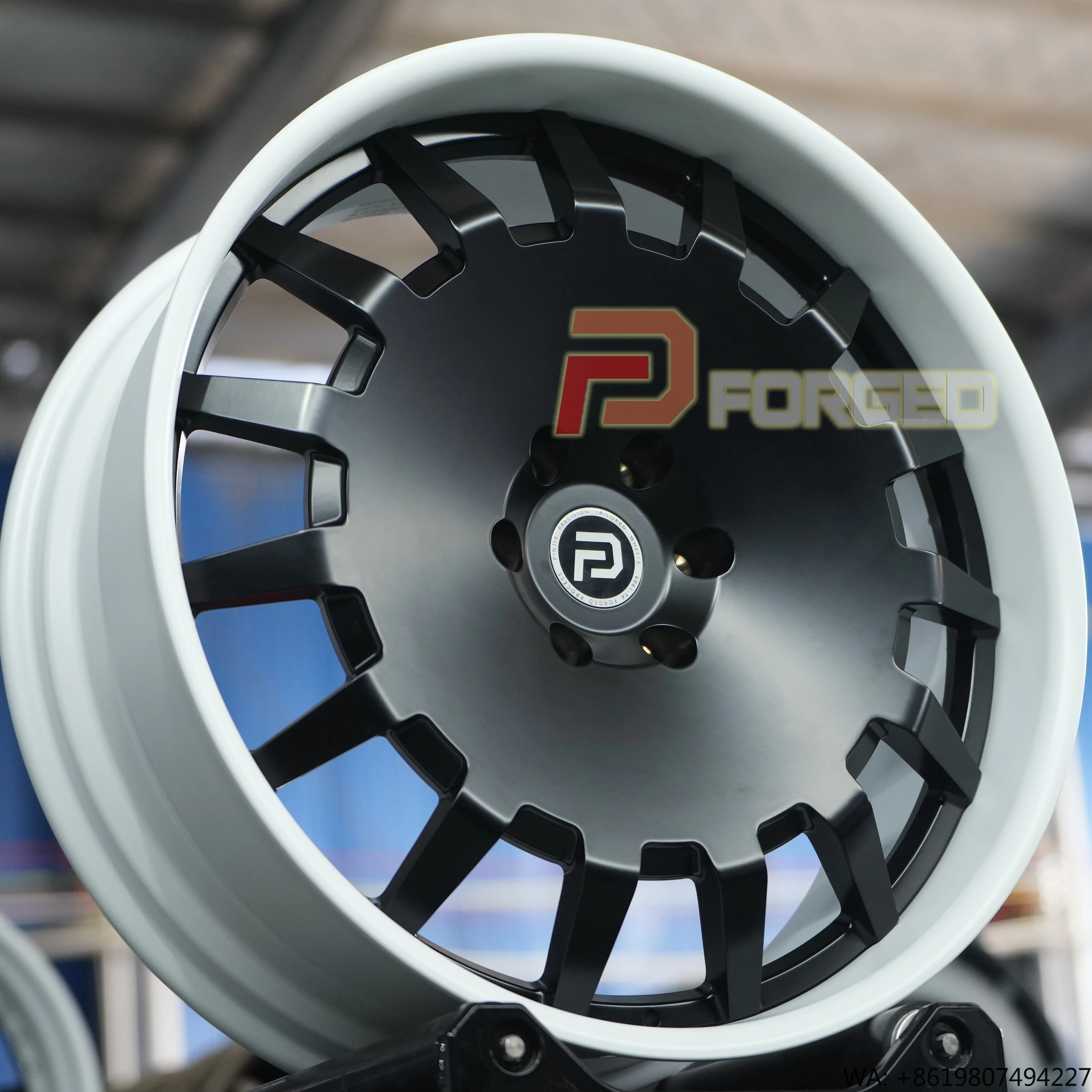 Full-size SUV WheelsLarge-size High-strength Forged Wheels Alloy aero Wheels for Escalade X7 and Other Large Vehicles.
Full-size SUV WheelsLarge-size High-strength Forged Wheels Alloy aero Wheels for Escalade X7 and Other Large Vehicles.