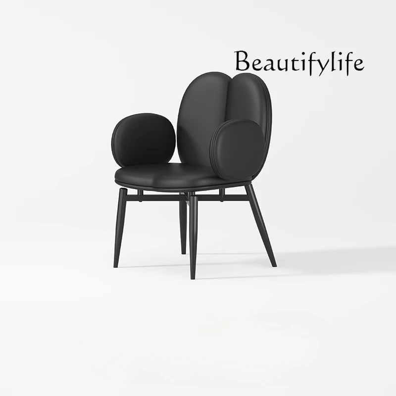 Italian light luxury creative designer dining chair household ecological leather high-end villa dining chair
Italian light luxury creative designer dining chair household ecological leather high-end villa dining chair