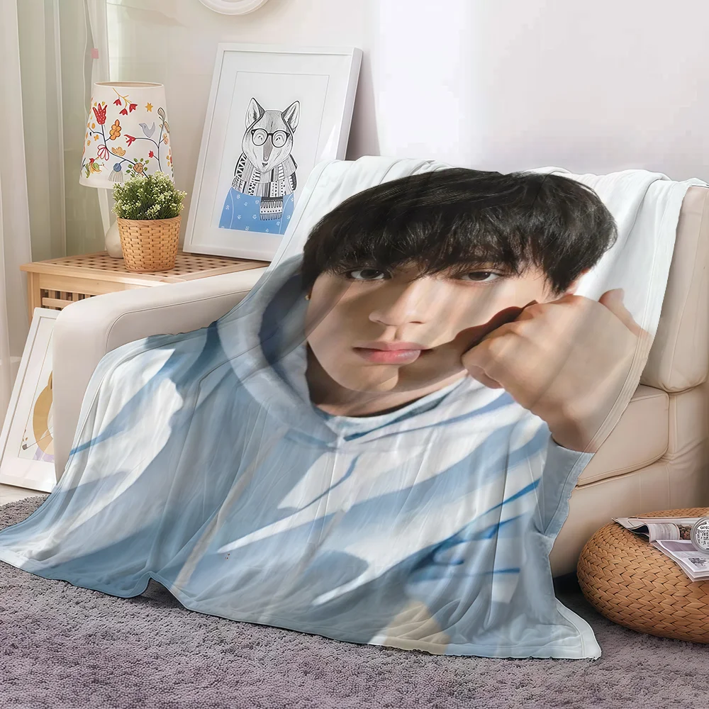 Actor M-Mackenyu A-Arata Blanket Warm And Soft Suitable For Bedroom Living Room Sofa Bed Office Travel Camping
Actor M-Mackenyu A-Arata Blanket Warm And Soft Suitable For Bedroom Living Room Sofa Bed Office Travel Camping