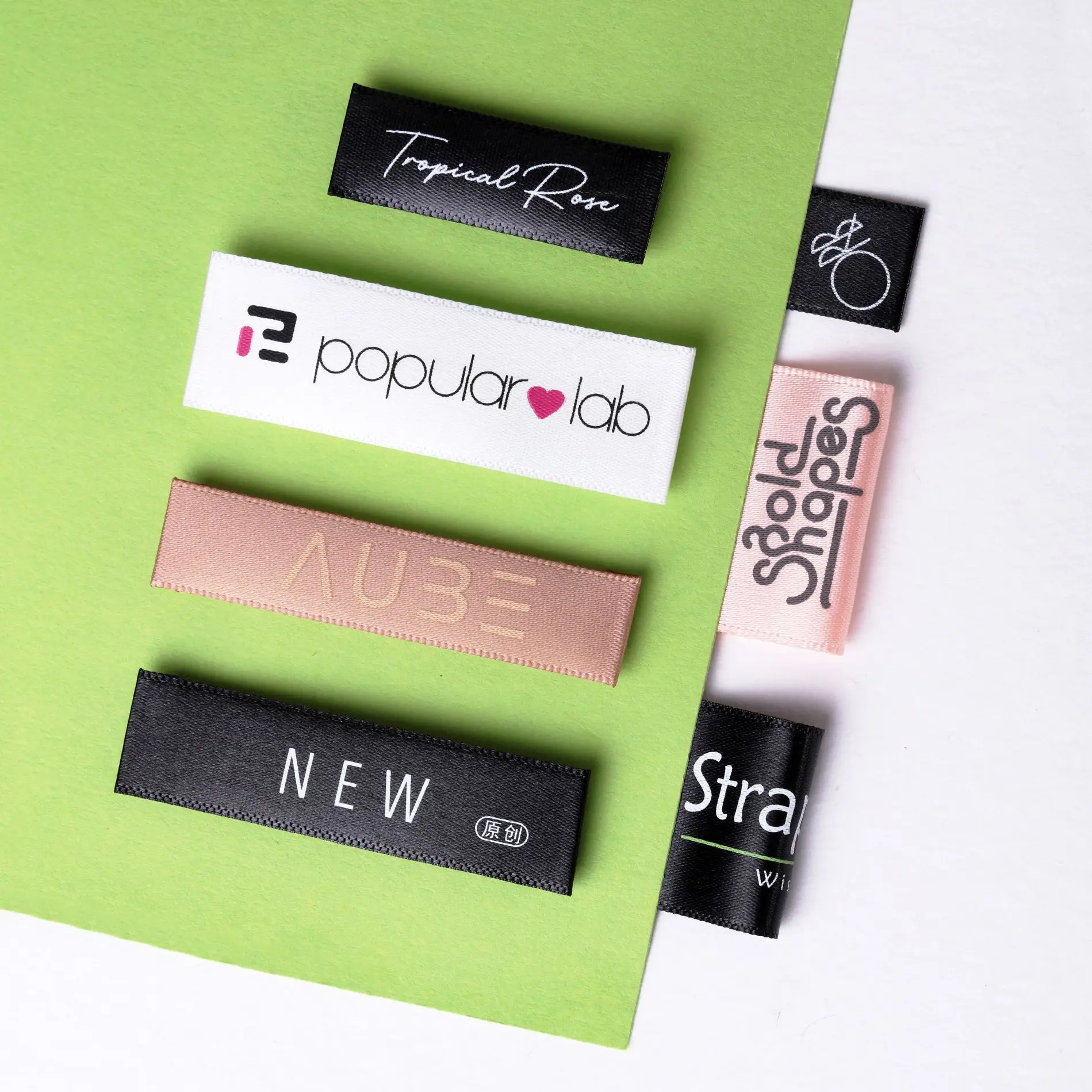 Customized Design One Color Print Natural Offwhite Cotton Garment Labels Clothing Tags Silk Screen Printed Cotton Label Tags
Customized Design One Color Print Natural Offwhite Cotton Garment Labels Clothing Tags Silk Screen Printed Cotton Label Tags