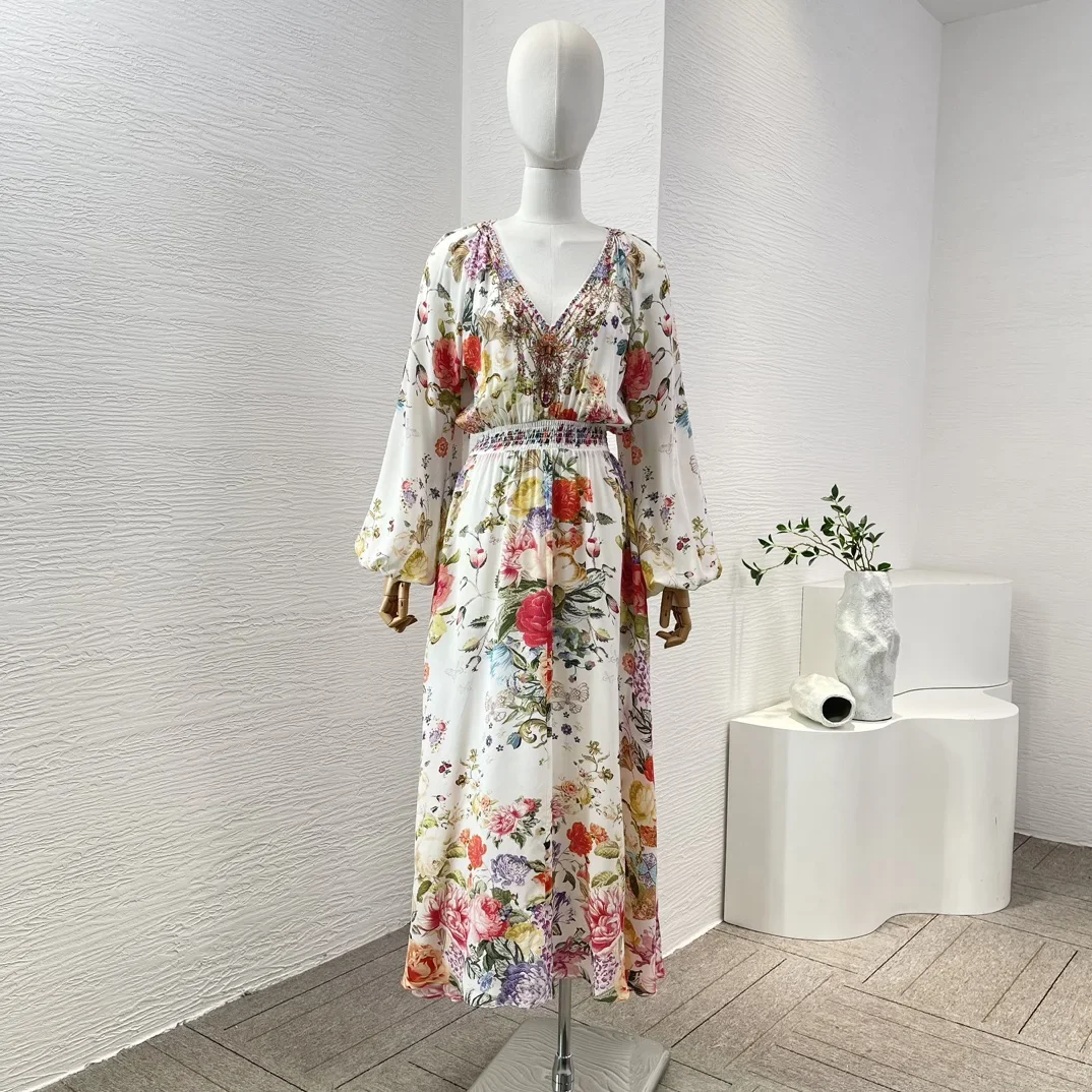 2024 Elegant Summer Midi Dress New Silk White Red Flowers Print Long Sleeve Deep V Neck Diamonds for Office Lady Holiday
2024 Elegant Summer Midi Dress New Silk White Red Flowers Print Long Sleeve Deep V Neck Diamonds for Office Lady Holiday