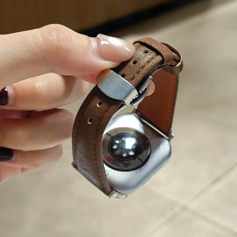 1 simple and luxurious strap compatible with iWatch strap 38mm 40mm 41mm 42mm 44mm 45mm 49mm fashionable handmade strap
1 simple and luxurious strap compatible with iWatch strap 38mm 40mm 41mm 42mm 44mm 45mm 49mm fashionable handmade strap