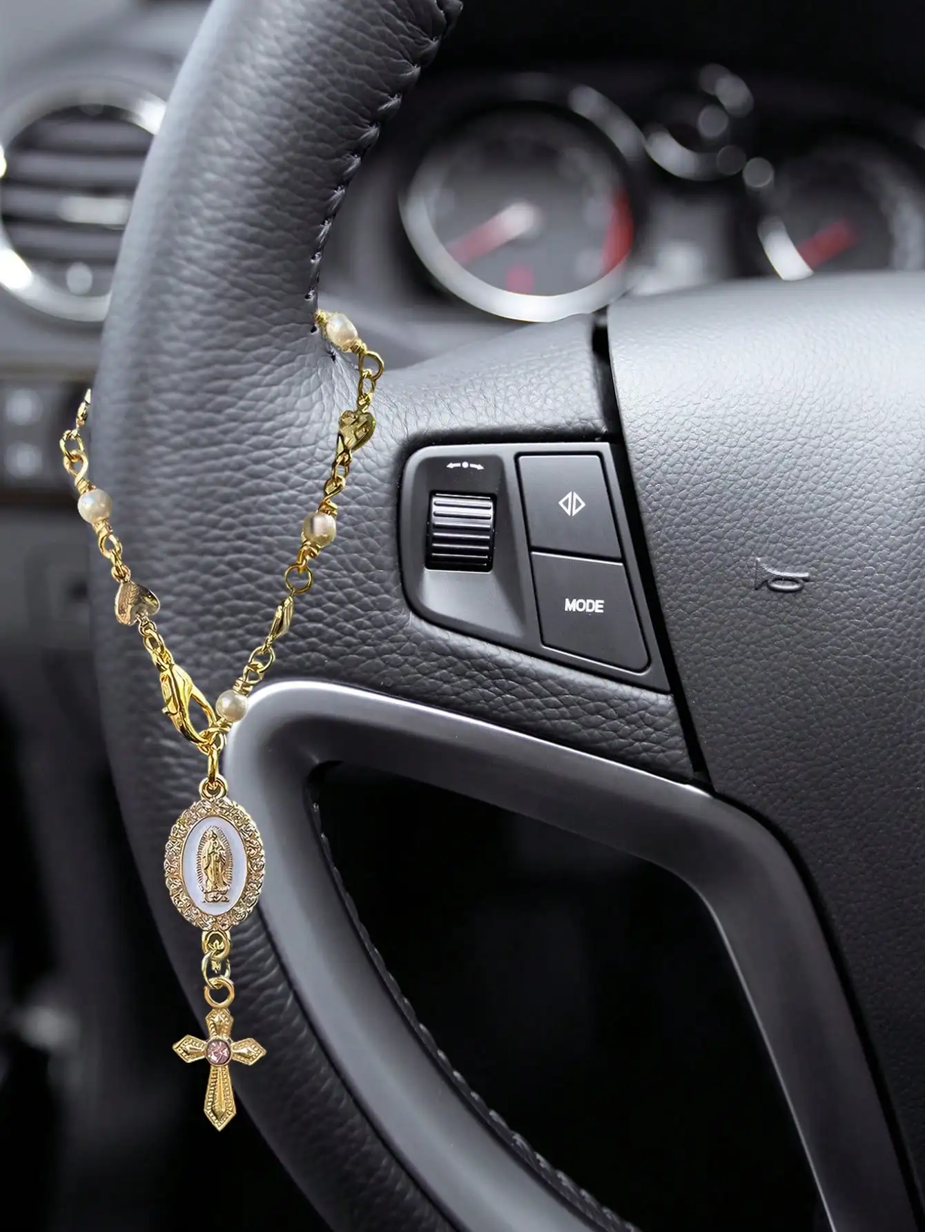 1PC Religious Rosary Car Hanging Ornament – Can Be Used as Decoration for Rearview Mirror or Steering Wheel
1PC Religious Rosary Car Hanging Ornament – Can Be Used as Decoration for Rearview Mirror or Steering Wheel