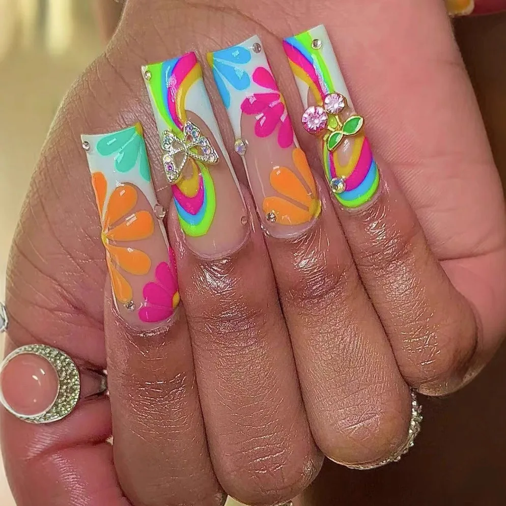 24 шт., синие французские накладные ногти, носимые цветы, балетные ногти средней длины, простой квадратный гроб, накладные ногти, маникюр
24 шт., синие французские накладные ногти, носимые цветы, балетные ногти средней длины, простой квадратный гроб, накладные ногти, маникюр