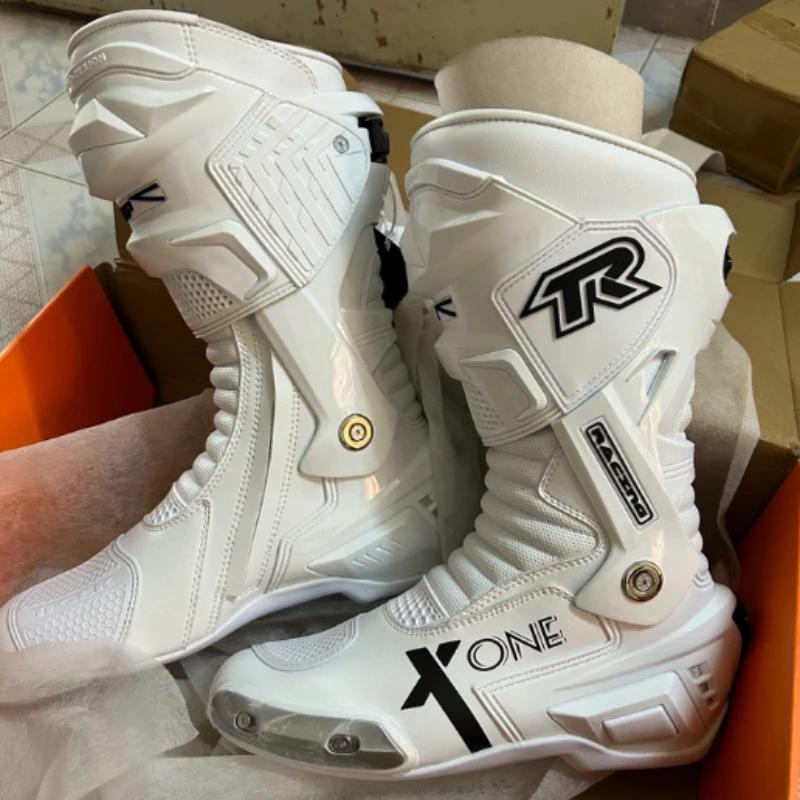 X-onePRO Waterproof Motorcycle Boots Non-slip Windproof Men Motocross Boots Professional Protective Racing Off-road Shoes
X-onePRO Waterproof Motorcycle Boots Non-slip Windproof Men Motocross Boots Professional Protective Racing Off-road Shoes