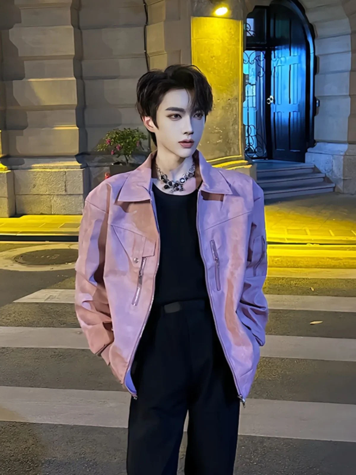 Мужская кожаная куртка Haome в стиле мотоциклетной одежды, с подкладкой на плечах, в винтажном розовом цвете, трендовая, брендовая, высококачественная, в корейском и американском стиле
Мужская кожаная куртка Haome в стиле мотоциклетной одежды, с подкладкой на плечах, в винтажном розовом цвете, трендовая, брендовая, высококачественная, в корейском и американском стиле