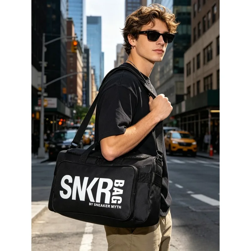 Multifunctional Sports Handbag Lightweight Large Zipper Gym Bag Letter Pattern Oxford Basketball Training Bag
Multifunctional Sports Handbag Lightweight Large Zipper Gym Bag Letter Pattern Oxford Basketball Training Bag