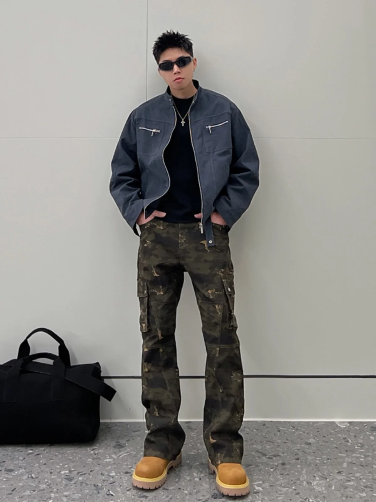 American Retro Camouflage Work Pants Men's Patchwork Flared Straight Leg High Street Vibe Casual Logging Pants Youth Energy
American Retro Camouflage Work Pants Men's Patchwork Flared Straight Leg High Street Vibe Casual Logging Pants Youth Energy