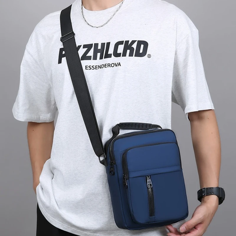 New Simple Business Daily Commuter Versatile Shoulder Bag Large Capacity Men's Crossbody Bag
New Simple Business Daily Commuter Versatile Shoulder Bag Large Capacity Men's Crossbody Bag