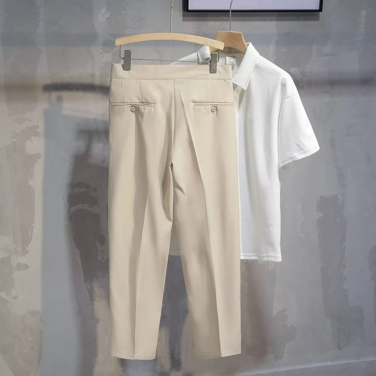 Draped Suit Trousers for Men Fluid Clothing Chinese Homme Dress Classic Fabric Clothes Offer Elegant Vintage Up Man Suits Pants
Draped Suit Trousers for Men Fluid Clothing Chinese Homme Dress Classic Fabric Clothes Offer Elegant Vintage Up Man Suits Pants