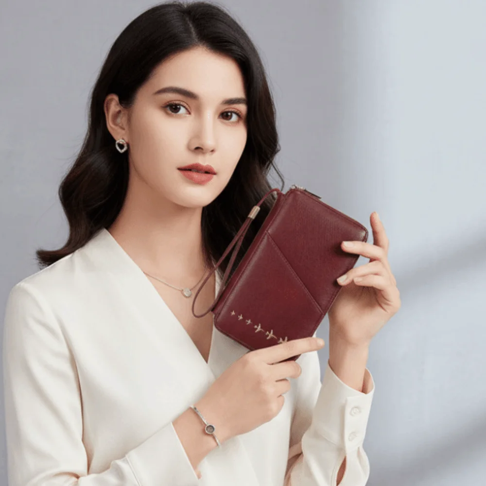 Anti-theft RFID Travel Wallet Faux-leather Vintage Passport Cover Zipper Wristlet Anti-Scratch Airplane Passport Case Cruise
Anti-theft RFID Travel Wallet Faux-leather Vintage Passport Cover Zipper Wristlet Anti-Scratch Airplane Passport Case Cruise