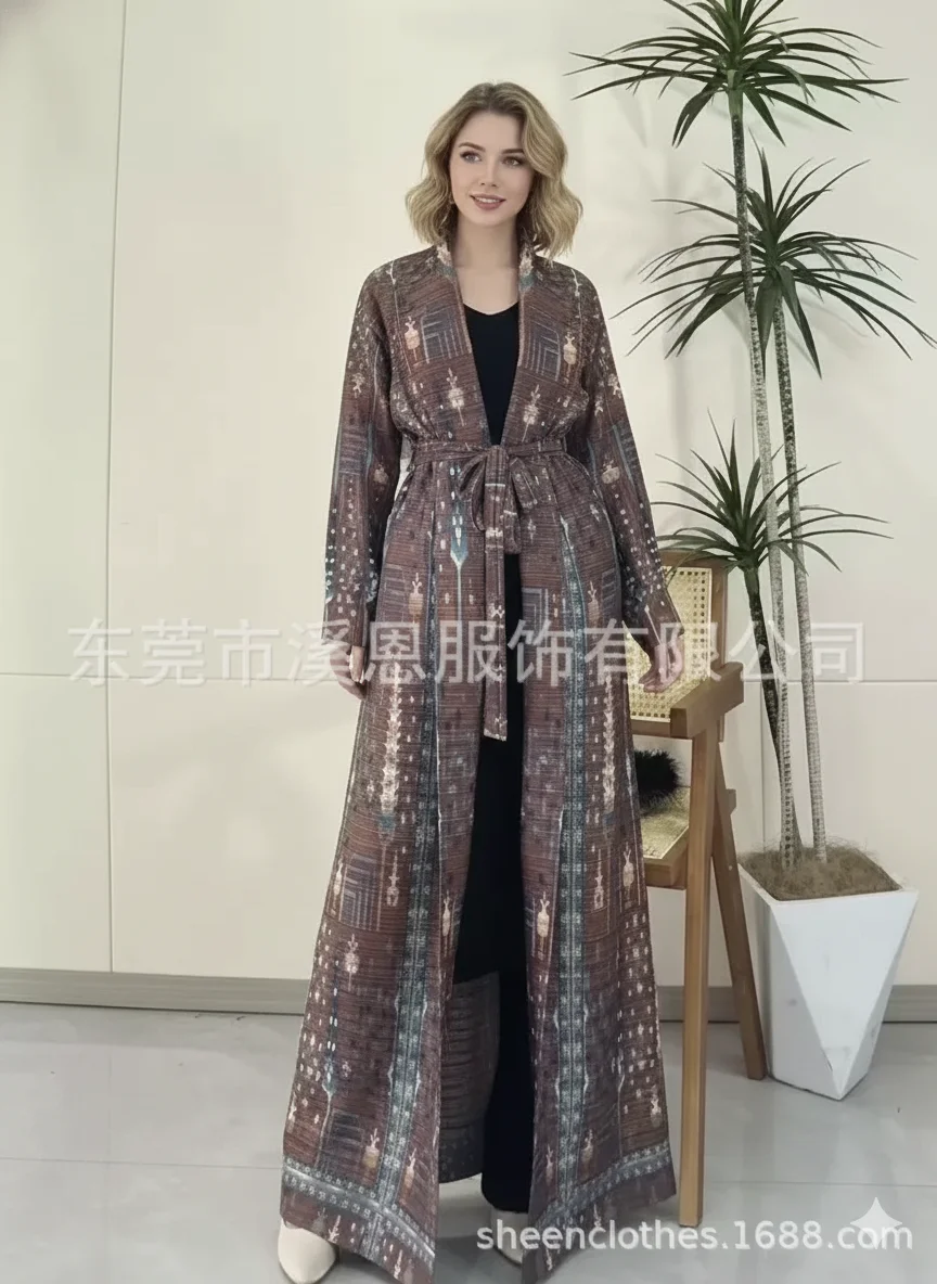 Miyake Folds 2026 Autumn New Fashion Printing Women's Outer Cloak Middle East Arab Temperament Lace Up Matching Robe Women's
Miyake Folds 2026 Autumn New Fashion Printing Women's Outer Cloak Middle East Arab Temperament Lace Up Matching Robe Women's
