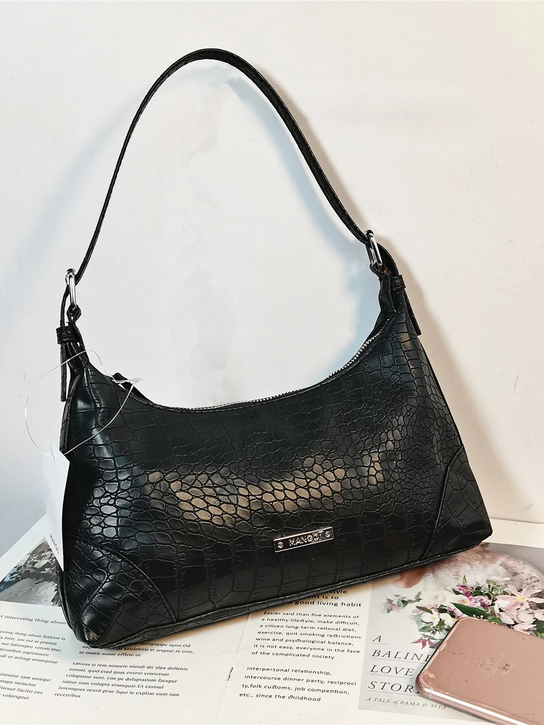 Женская сумка для поездок на работу, маленькая сумка на одно плечо, винтажный дизайн, премиум-класс, сумка-багет, модная рабочая сумка
Женская сумка для поездок на работу, маленькая сумка на одно плечо, винтажный дизайн, премиум-класс, сумка-багет, модная рабочая сумка