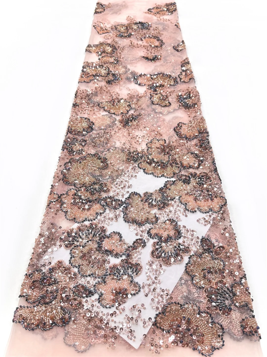 African Luxury Groom Sequins Lace Fabric 2026 High Quality Lace Embroidery Lace Heavy Beaded Mesh Fabric For Women Wedding Dress
African Luxury Groom Sequins Lace Fabric 2026 High Quality Lace Embroidery Lace Heavy Beaded Mesh Fabric For Women Wedding Dress