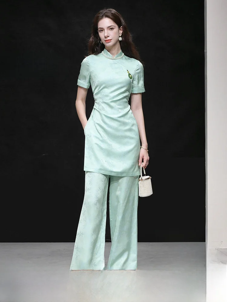 Summer 2026 New Chinese Style Double Color Silk Embroidery High Waist Wide Leg Pants Split High Waist Top Fashion Set for Women
Summer 2026 New Chinese Style Double Color Silk Embroidery High Waist Wide Leg Pants Split High Waist Top Fashion Set for Women