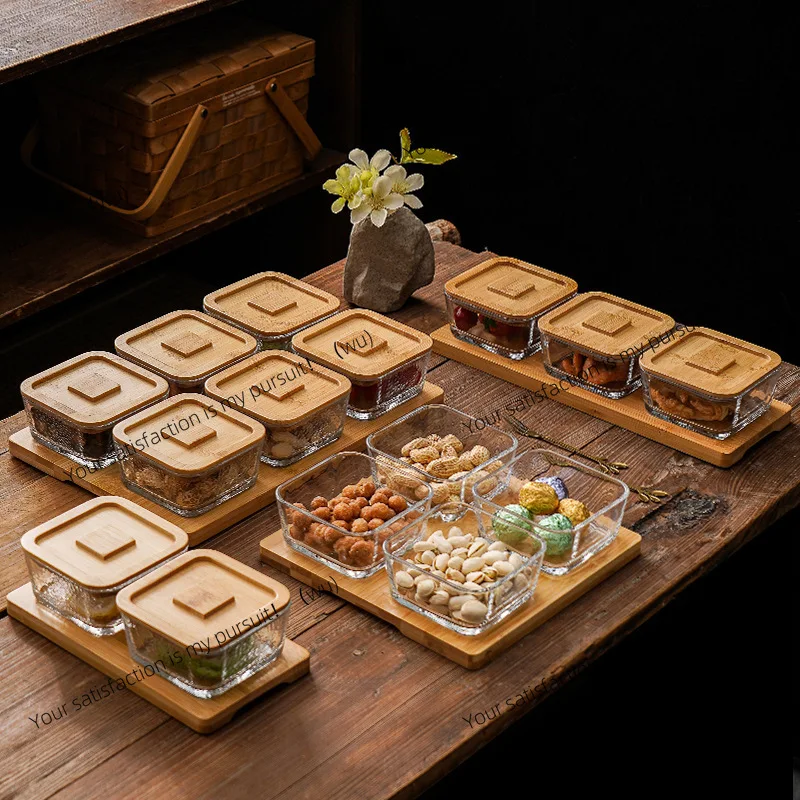 Coffee table melon seeds dim sum snacks placed square grid plate with lid sealed moisture-proof hard dried fruit plate box
Coffee table melon seeds dim sum snacks placed square grid plate with lid sealed moisture-proof hard dried fruit plate box