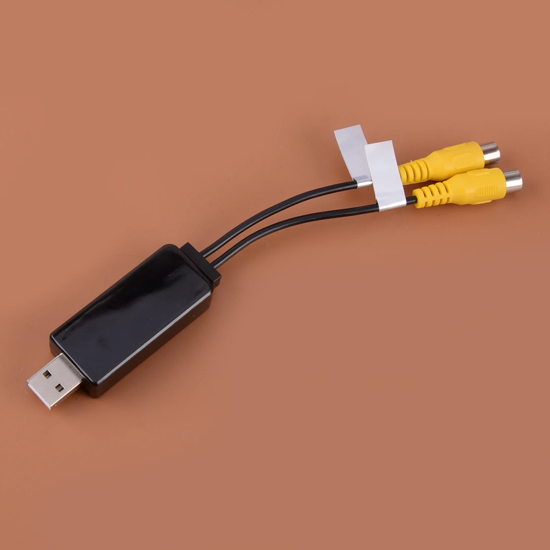 Универсальный автомобильный видеоадаптер-конвертер USB-RCA для Android-магнитол и радиоприемников
Универсальный автомобильный видеоадаптер-конвертер USB-RCA для Android-магнитол и радиоприемников