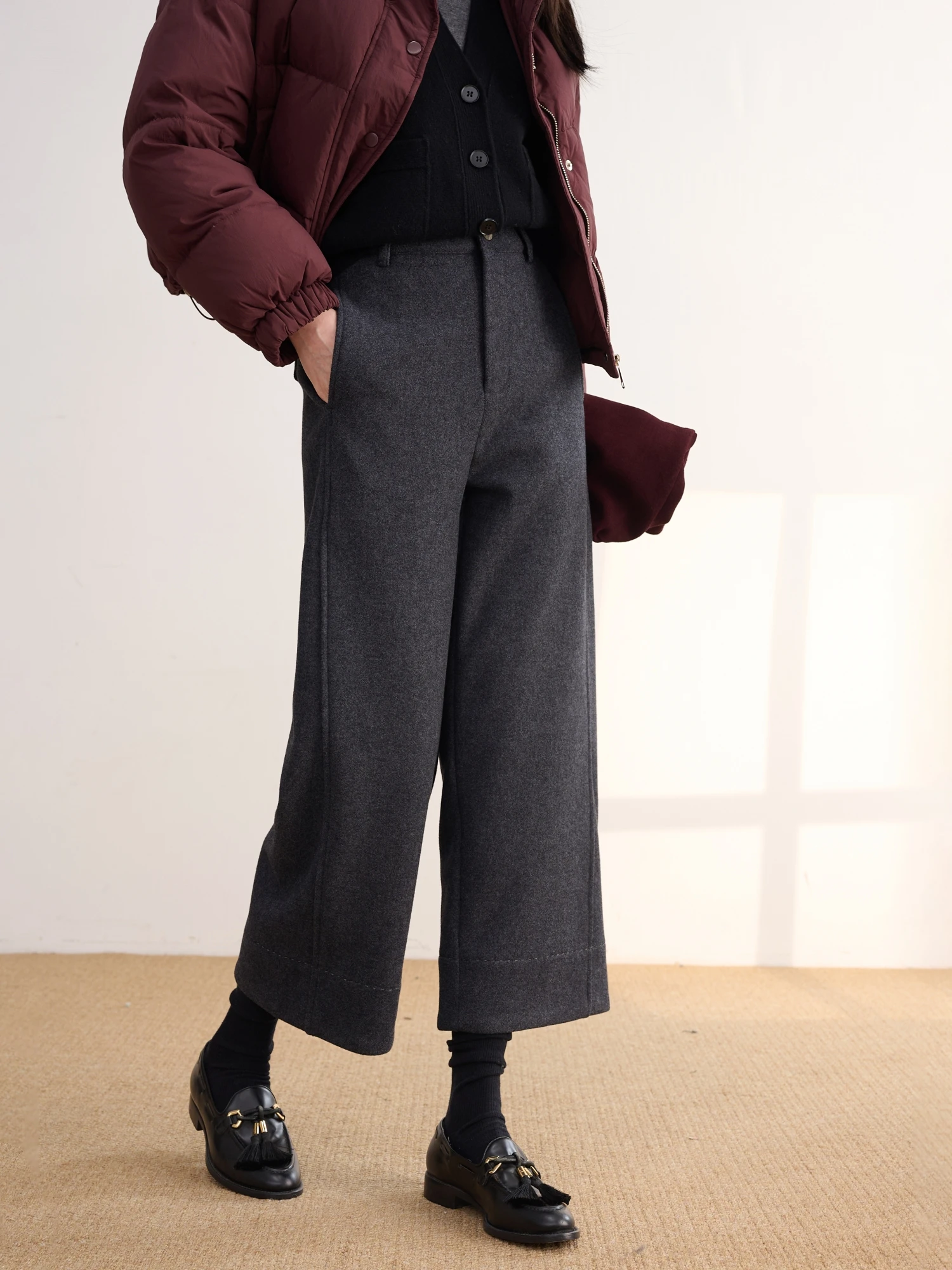 JPOO Faionable Acetate Wool High Waist Wide Leg Pants Woolen Suit Pants Straight Cut Commute Sle Pure Color Casual Trousers
JPOO Faionable Acetate Wool High Waist Wide Leg Pants Woolen Suit Pants Straight Cut Commute Sle Pure Color Casual Trousers
