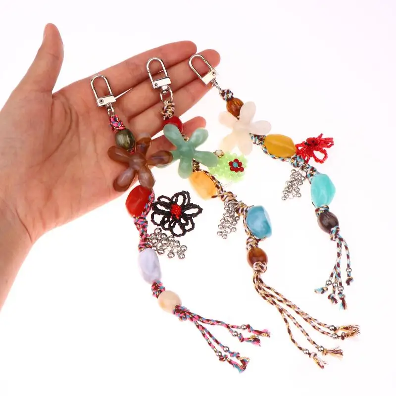 Ethnic Style Artistic Beaded Charm Keychain 21cm Vintage Flower Phone Lanyard Bag Pendant Key Hanging Decoration Gifts
Ethnic Style Artistic Beaded Charm Keychain 21cm Vintage Flower Phone Lanyard Bag Pendant Key Hanging Decoration Gifts