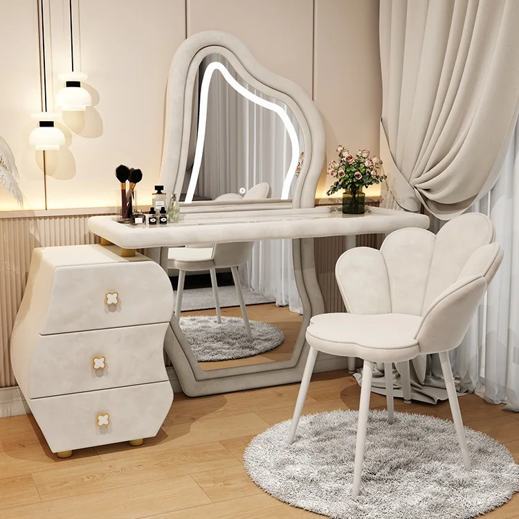 Modern Simple Large Bedroom Full Mirror Storage Cabinet One Table Rock Plate Simple Makeup Table High End Light Luxury Dresser
Modern Simple Large Bedroom Full Mirror Storage Cabinet One Table Rock Plate Simple Makeup Table High End Light Luxury Dresser