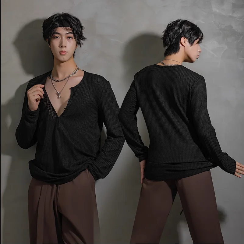 2023 Latin Dance Tops Men Long Sleeves Loose Practice Wear V Neck Black/White/Brown/Grey T Shirt Rumba Cha Cha Dance Clothes
2023 Latin Dance Tops Men Long Sleeves Loose Practice Wear V Neck Black/White/Brown/Grey T Shirt Rumba Cha Cha Dance Clothes