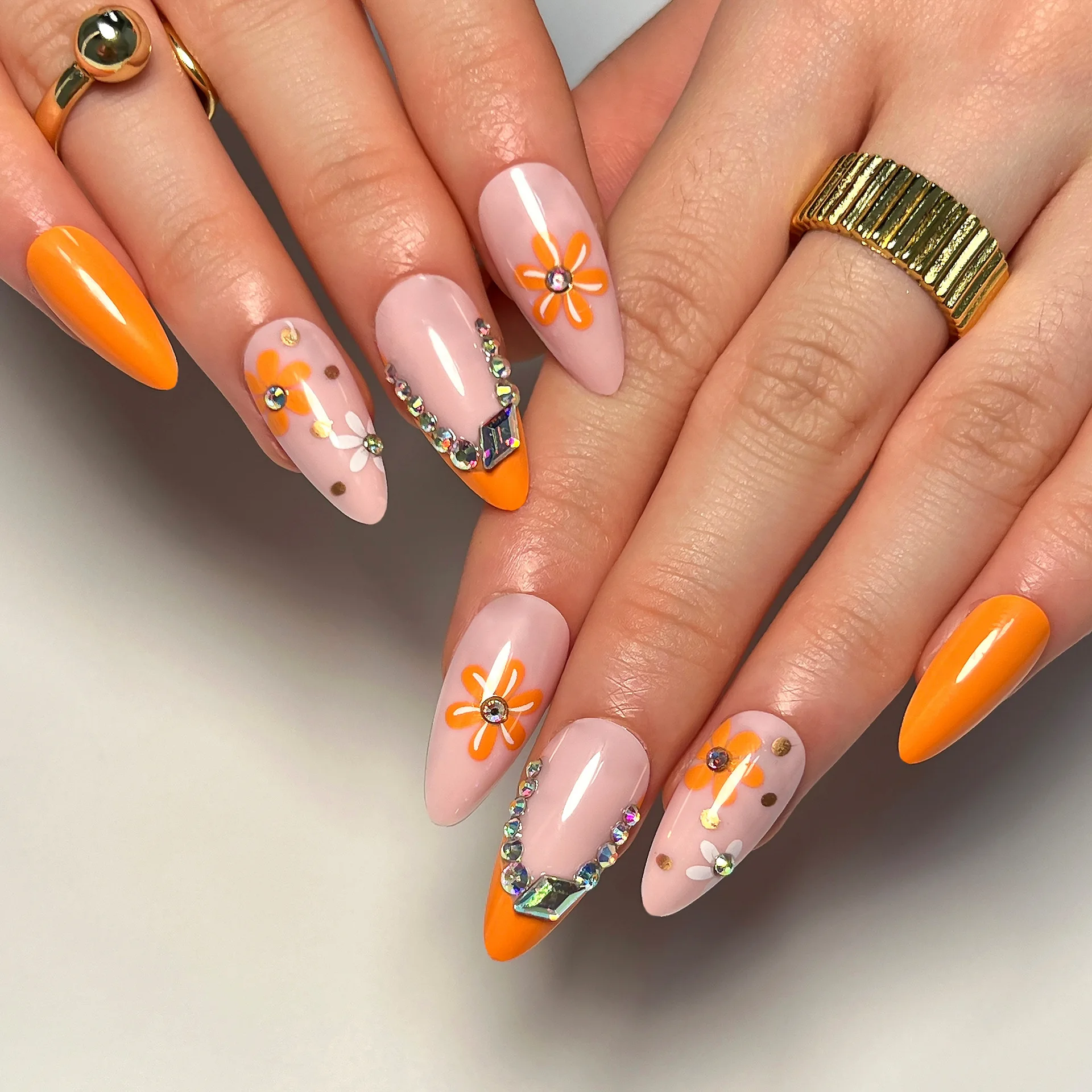 Orange French Tip Press On Nails, Medium Almond Full Cover Glossy Fake Nails with Flower Print & Rhinestone Accents for Women Summer Party
Orange French Tip Press On Nails, Medium Almond Full Cover Glossy Fake Nails with Flower Print & Rhinestone Accents for Women Summer Party