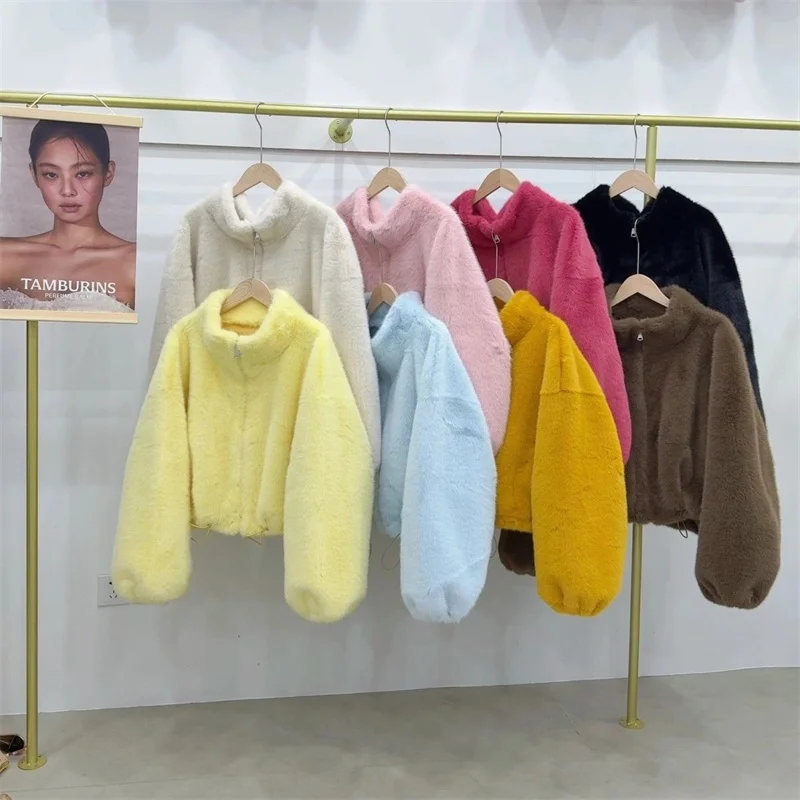Women's Zipper Jacket Coat New Faux Fur Coat Winter Female Long Sleeve Outerwear Fur Coat Short Street Elegant Women's Jacket
Women's Zipper Jacket Coat New Faux Fur Coat Winter Female Long Sleeve Outerwear Fur Coat Short Street Elegant Women's Jacket