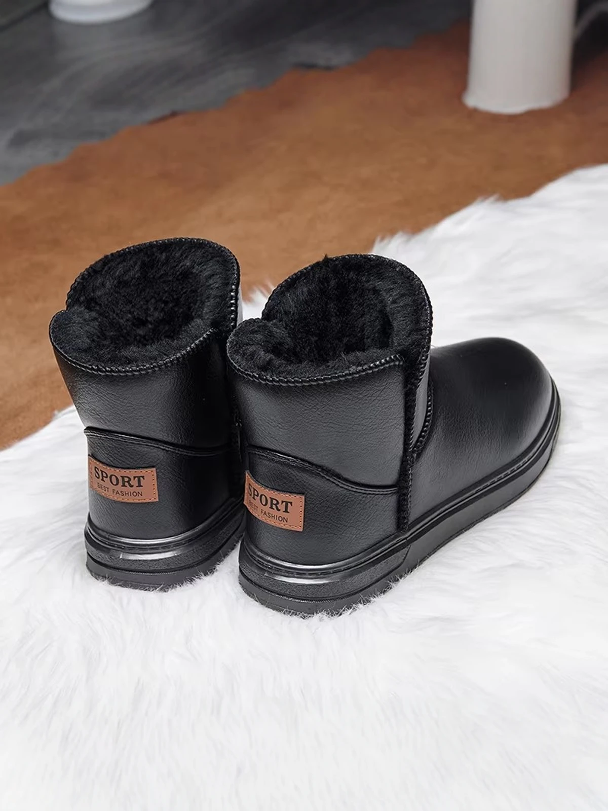 Northeast Men's Winter Snow Boots Fleece Lined Thickened Warm Waterproof Anti-slip Fur Leather Integrated Low Heel Short Tube
Northeast Men's Winter Snow Boots Fleece Lined Thickened Warm Waterproof Anti-slip Fur Leather Integrated Low Heel Short Tube