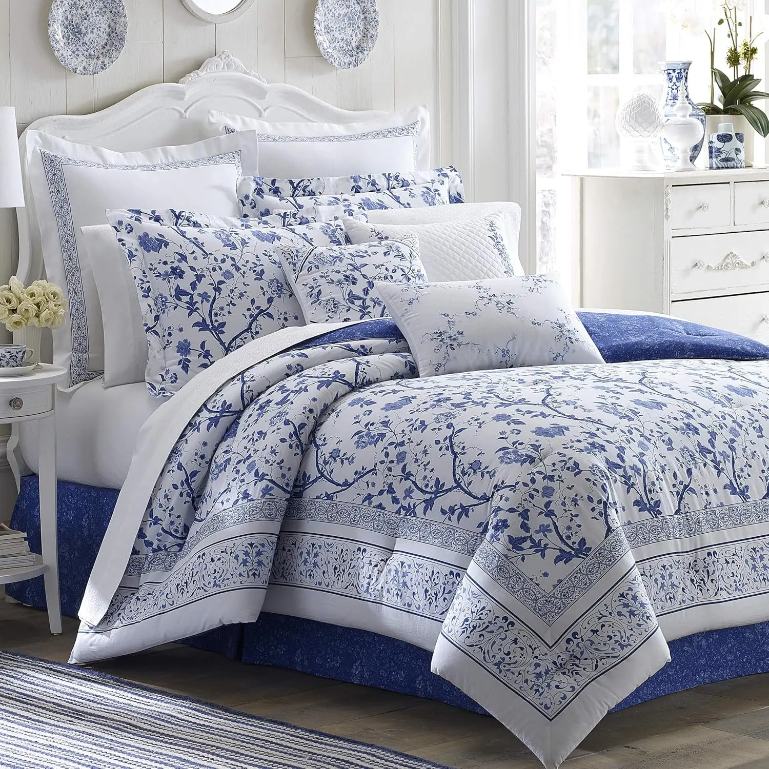 Reversible Twin Duvet Cover Set with Matching Sham, All-Season Cotton Bedding for Home Decor
Reversible Twin Duvet Cover Set with Matching Sham, All-Season Cotton Bedding for Home Decor