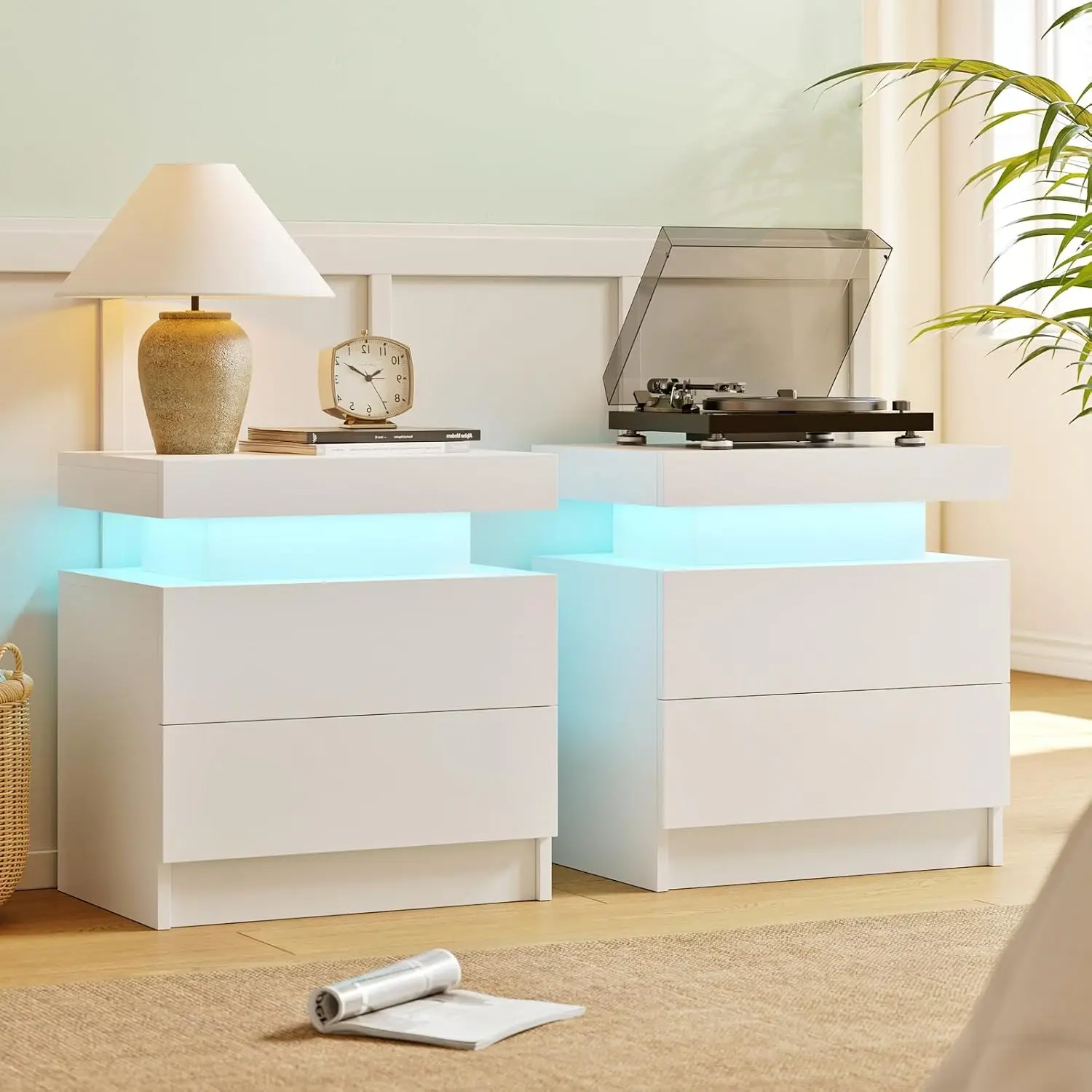 White LED Nightstand Set of 2,Modern Night Stand Set 2,Multi-Color LED Light Strip,Slient Slide Drawer,Large Capacity Storage
White LED Nightstand Set of 2,Modern Night Stand Set 2,Multi-Color LED Light Strip,Slient Slide Drawer,Large Capacity Storage