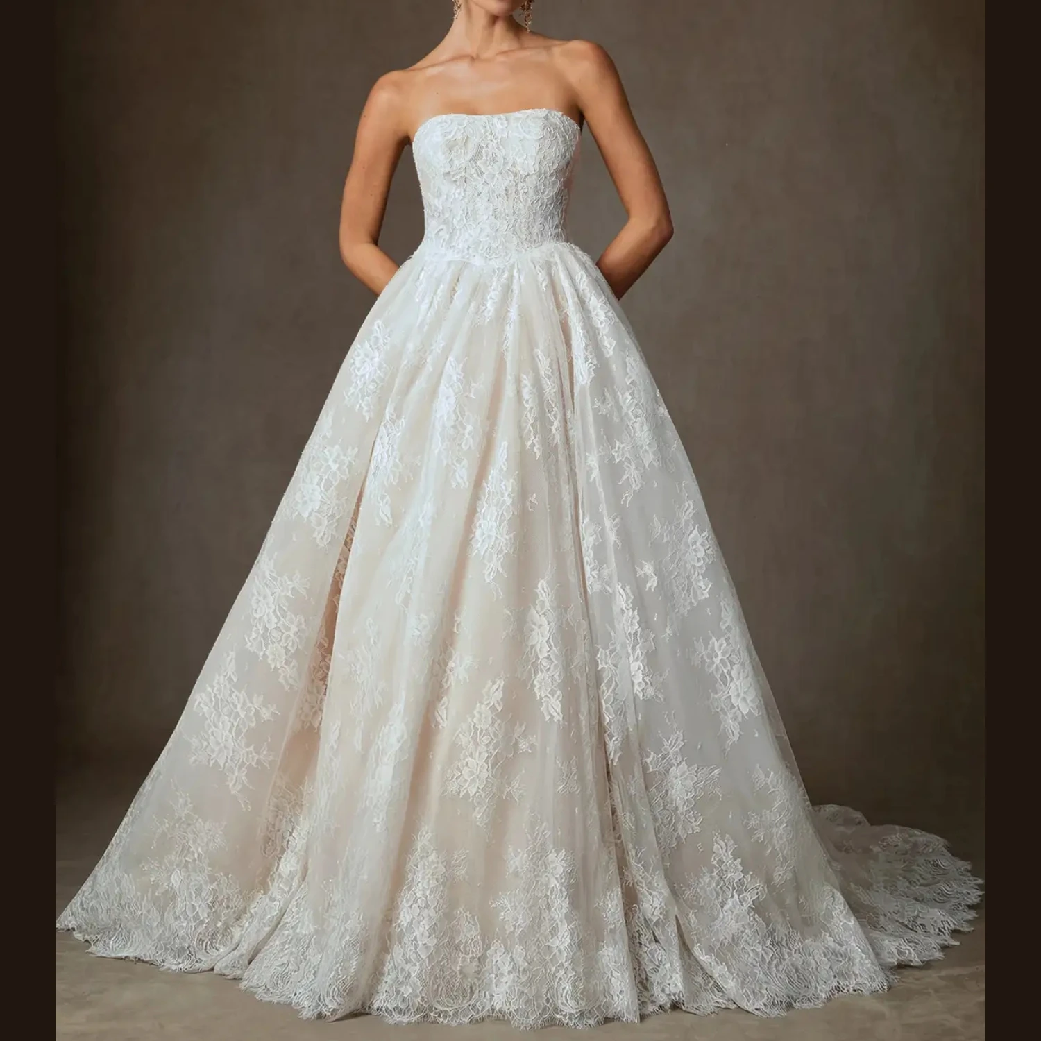 Off-the-Shoulder Lace Ball Gown Wedding Dress, Floral Lace A-Line Cathedral Train Bridal Gown Custom Plus Size Vestido De Novia
Off-the-Shoulder Lace Ball Gown Wedding Dress, Floral Lace A-Line Cathedral Train Bridal Gown Custom Plus Size Vestido De Novia