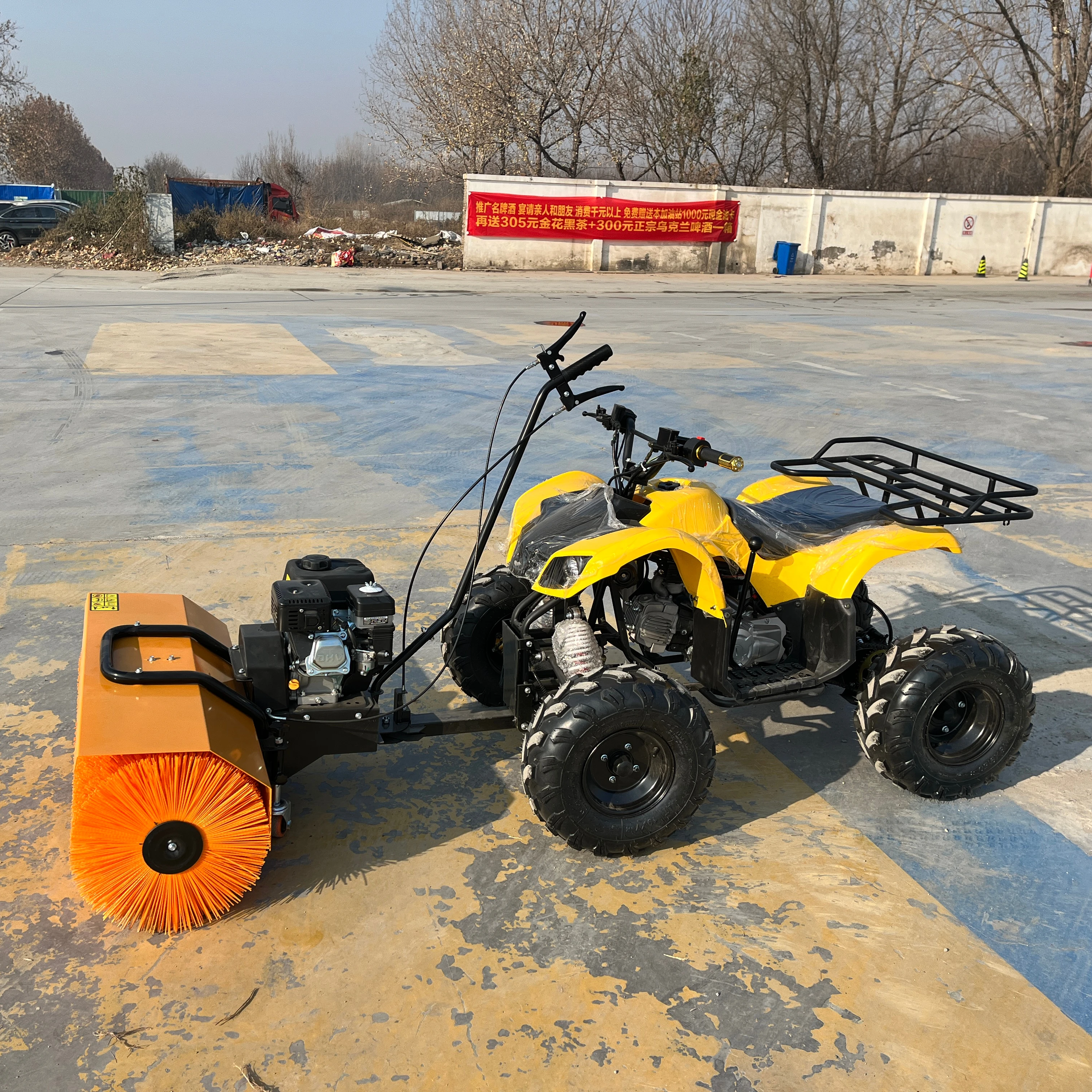 Two-engine 11 + 6.5HP Electric-start Driving Snowplow Optional Crawler Models Speed 50KM/H
Two-engine 11 + 6.5HP Electric-start Driving Snowplow Optional Crawler Models Speed 50KM/H