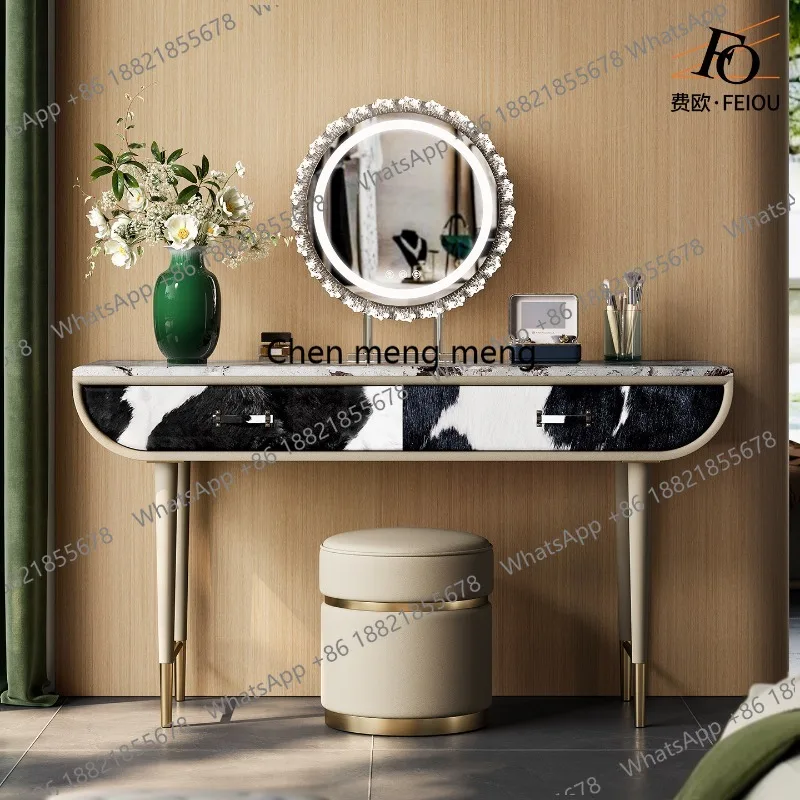 Light luxury makeup table designer custom Italian high-end milk cowhide marble dressing table
Light luxury makeup table designer custom Italian high-end milk cowhide marble dressing table
