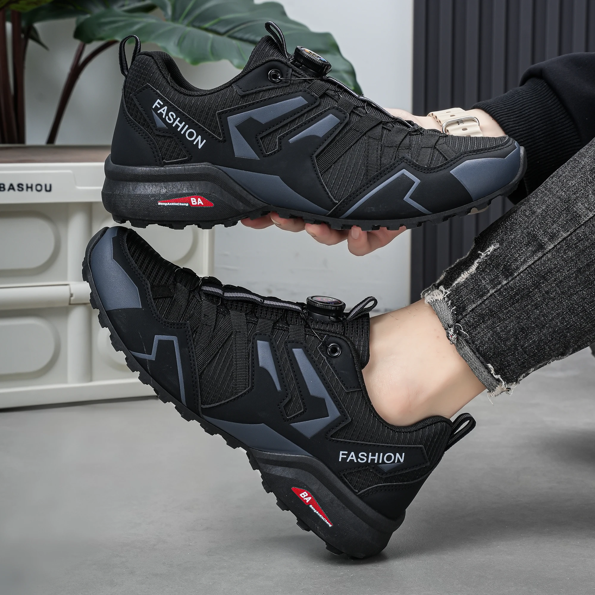 Men's Outdoor Casual Shoes, Everyday Casual Running Shoes for Men, Sizes 39 to 47
Men's Outdoor Casual Shoes, Everyday Casual Running Shoes for Men, Sizes 39 to 47