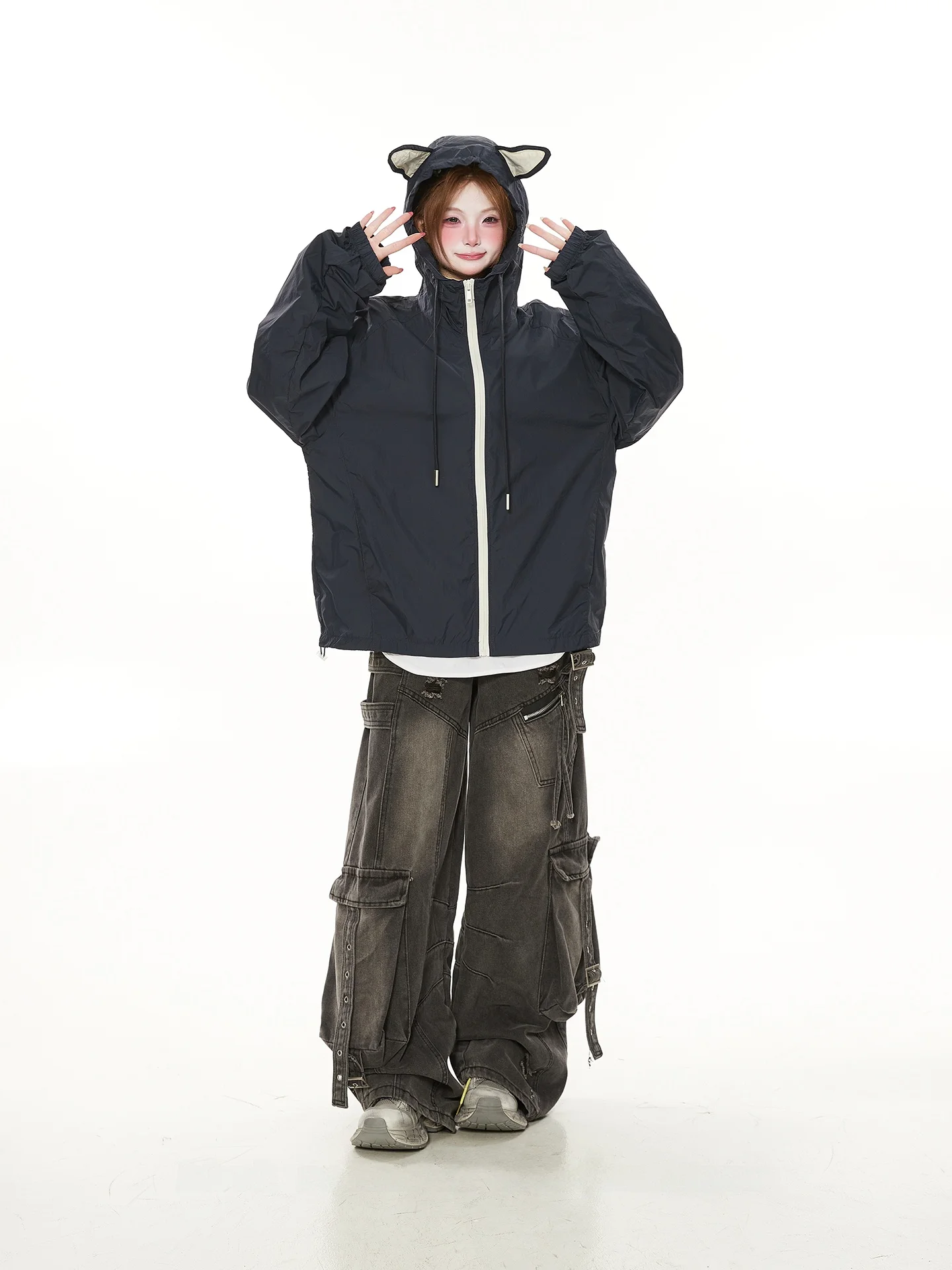 Retro American Casual Unique Hat Ear Women's Spring Summer Thin Sun Protection Coat Trendy Brand Nylon Long Sve Zipper
Retro American Casual Unique Hat Ear Women's Spring Summer Thin Sun Protection Coat Trendy Brand Nylon Long Sve Zipper